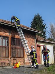 Manoeuvre protection contre les chutes